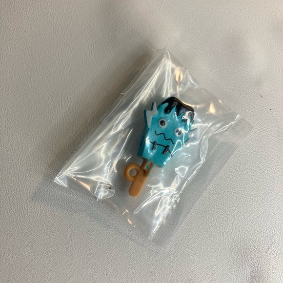 MONSTER HIGH Doll G3 Frankie Stein Skulltimate Secrets Fearidescent Popsicle - Picture 1 of 1